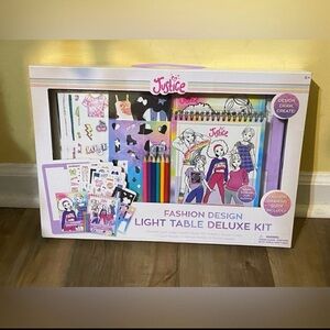 Justice Fashion Design light table deluxe kit